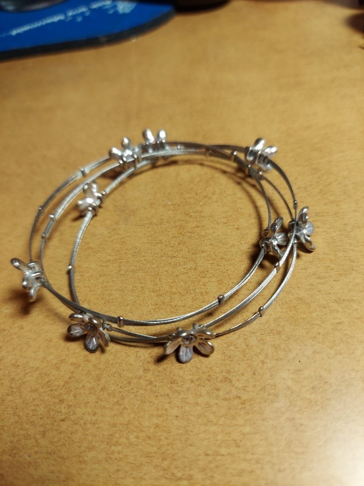3 Silvertone Delicate Wire bracelets. 9 Flowers T… - image 4