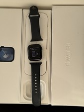 Apple Watch Series 9 41mm Aluminium Midnight Case with Sport Loop