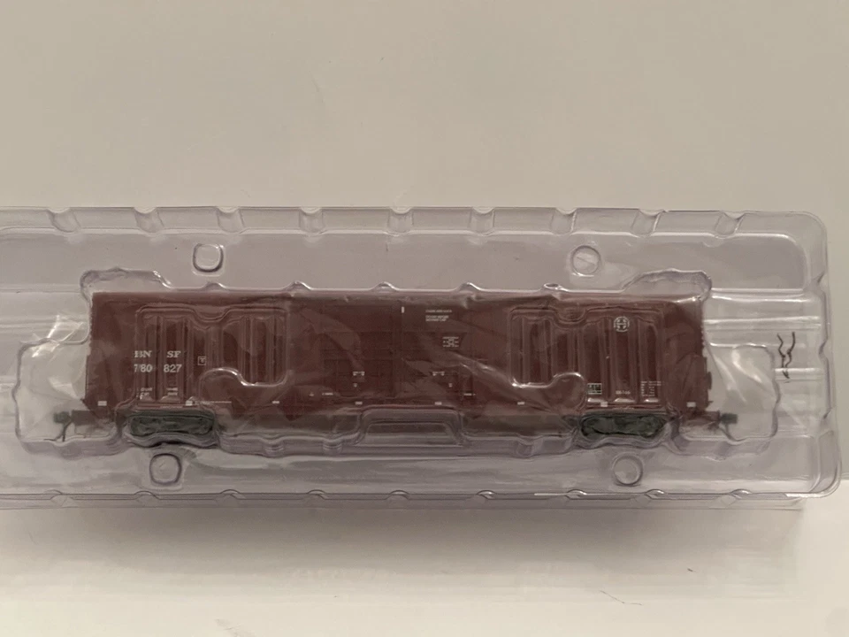 BLMA Models 53062 HO Scale 166 60’ Beer Car BNSF #780827 - Image 3 of 3