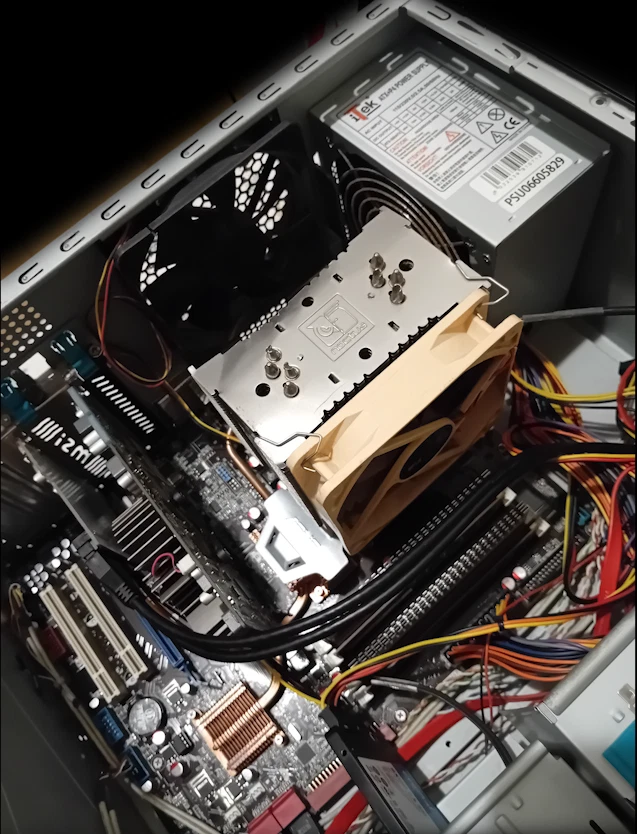 PC COMPUTER Intel Core 2,80 Ghz Ram 8GB SSD 120GB Radeon 5670 Noctua Windows 10 - Immagine 2 di 4