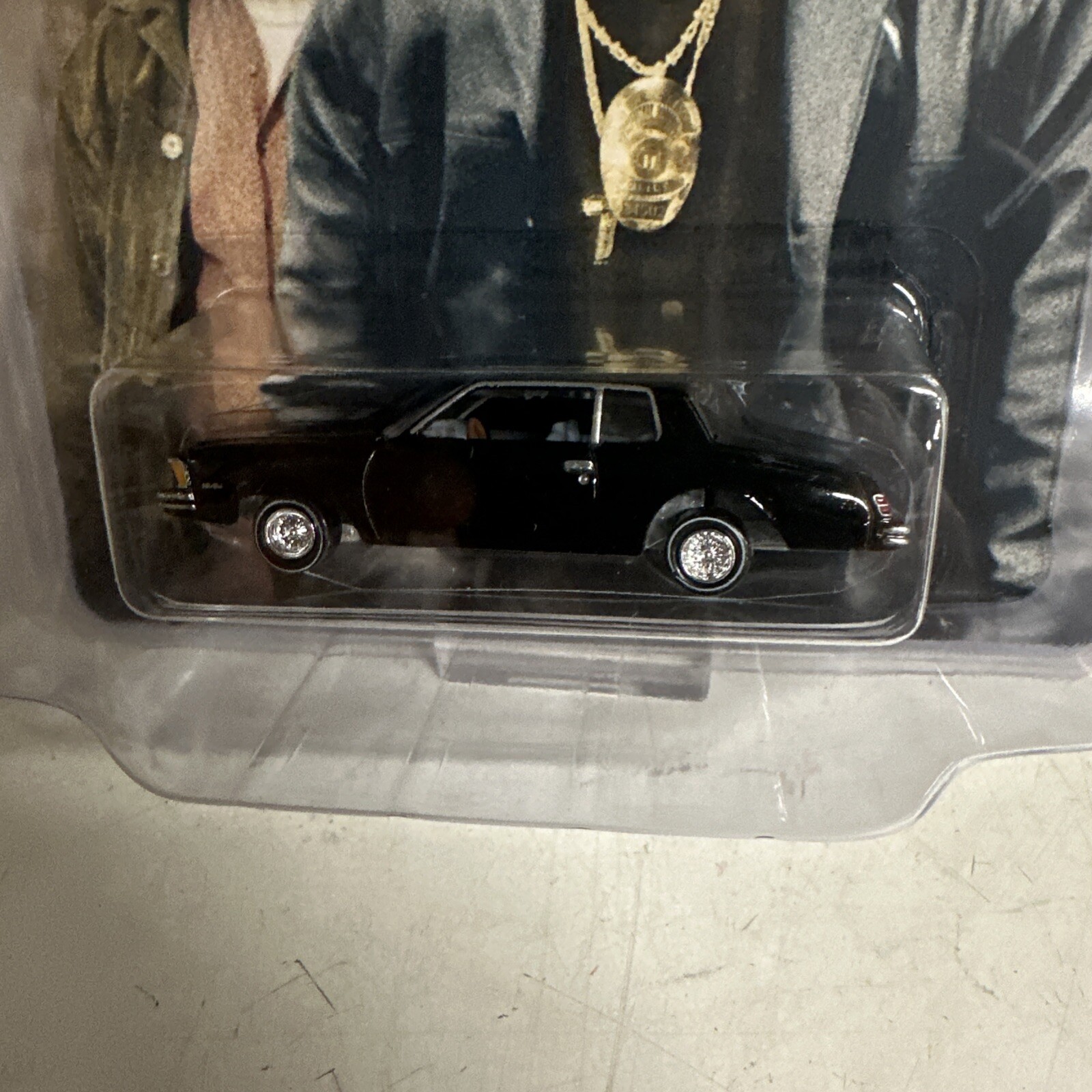 Picture 2 of 16