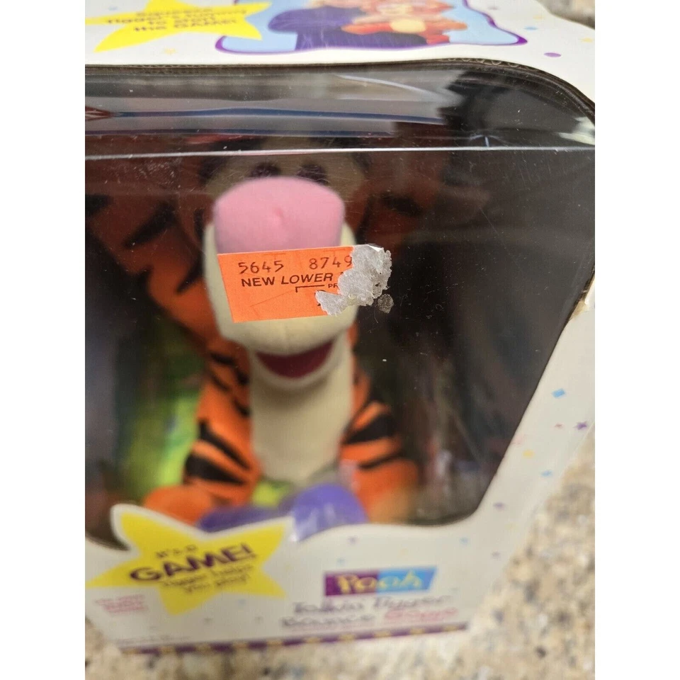 Juego de rebote Talkin Tigger Pooh Roo Hasbro Milton Bradley en caja 1998 NUEVO RARO Foto 2 de 4