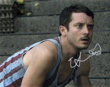 Elijah Wood Dirk Gently Autographed Signed 8x10 Photo COA #6