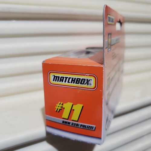 Matchbox BMW 328i POLIZEI 1999 #11 Police Car *GERMAN Issue + GERMAN Box NewBoxd - Picture 4 of 5