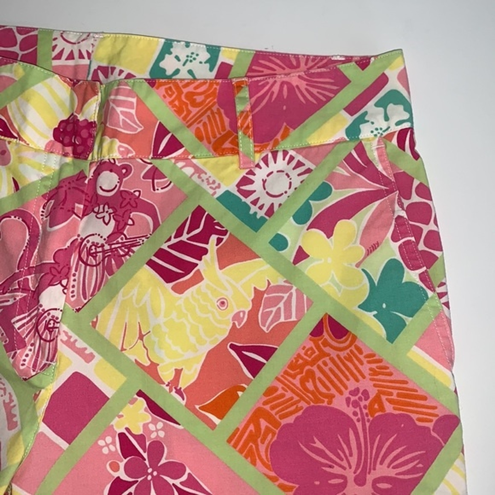 Lilly Pulitzer “Diamondhead Patch” print capri pa… - image 6