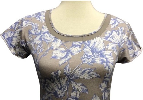 Banana Republic dehnbarer Strick Blumenmuster Top Größe Small kurzärmelig - Bild 6 von 10