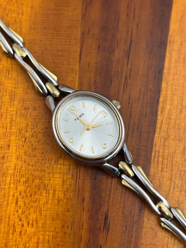 Vintage Timex Women's Watch 2004 Y2k Dainty Gold/Silver Tone 19mm - New Battery