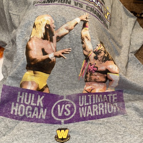Ultimate Warrior Vs Hulk Hogan Wrestle Mania Large T Shirt