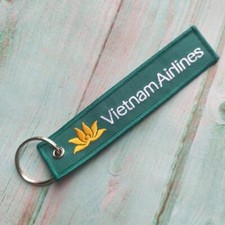 STUNNING VIETNAM AIRLINES EMBROIDERED TAG KEYCHAIN/KEY RING...VERY RARE...