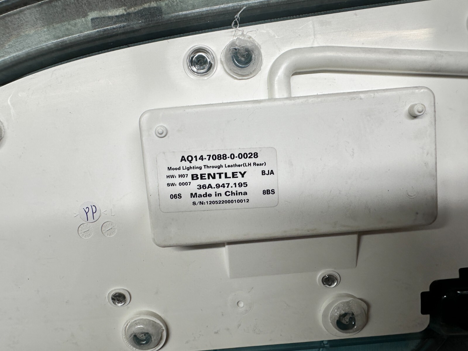 New 2021 2022 2023 Bentley Bentauga Door Panel Left Rear LH OEM 21 22 23 36A