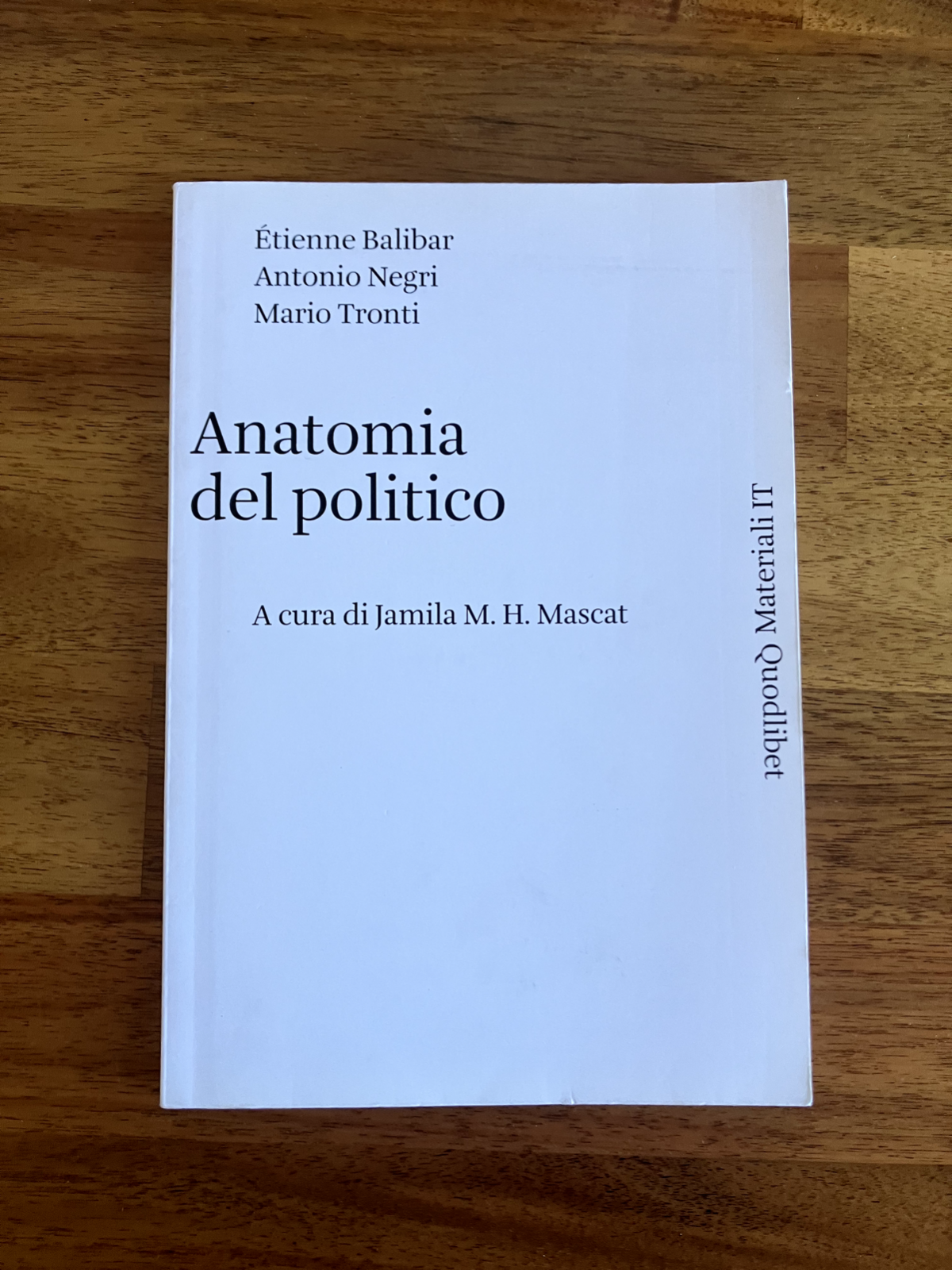 Foto 1 di 5