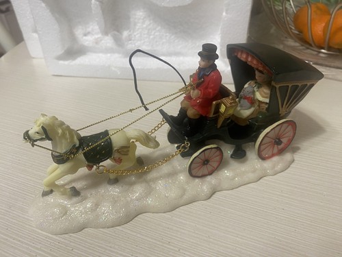Holiday time horse and carriage department 18 - Picture 3 of 4