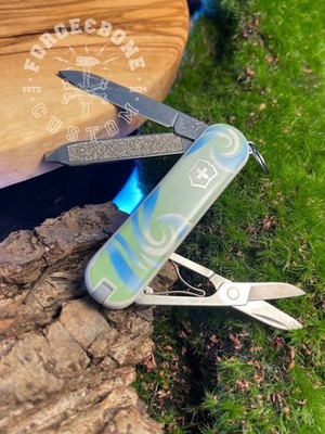 Victorinox Classic SD Flower's Pattern (2)