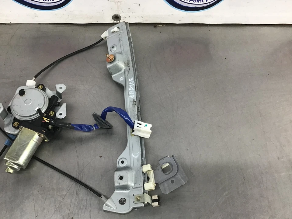 Двигатель регулятора правого окна для Nissan 350Z 2006 года выпуска 80730 от оригинального производителя 12BD7CE - Изображение 3 из 4