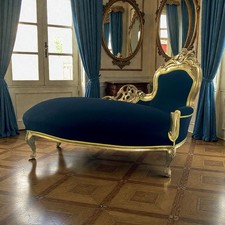 Baroque style chaise longue sofa in wood and gold leaf with black velvet