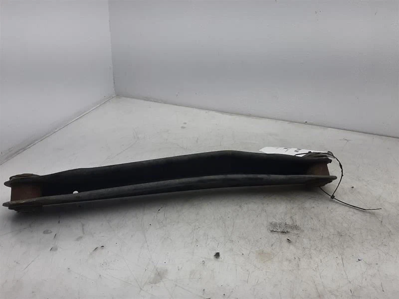 Brazo de control inferior trasero 00-10 CHEVROLET SUBURBAN 1500 15286145 Foto 3 de 4
