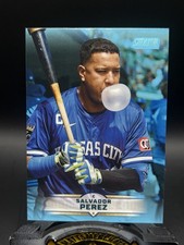 2025 Topps Stadium Club - Salvador Perez #30 Light Blue Foil