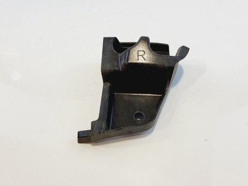 BMW E83 X3 2.5SI, Aufnahme Stossfänger hinten Ecke rechts, 51123414408