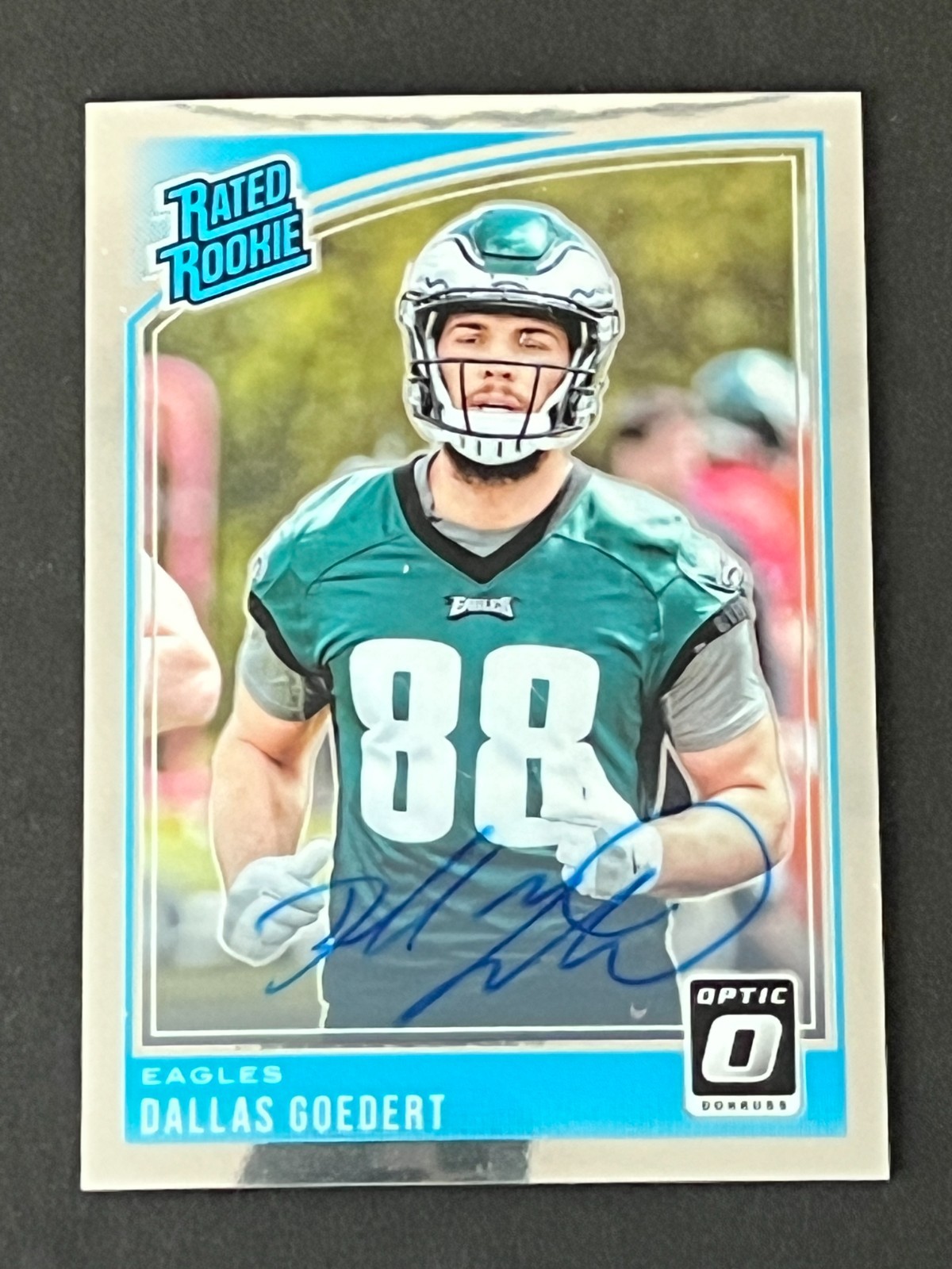 Dallas Goedert 2018 Optic RC Auto #ed 52/125