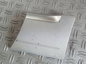 Volkswagen Touareg I 2010 Vorne rechts Beplankung Zierleiste Kotflügel MAJ12914