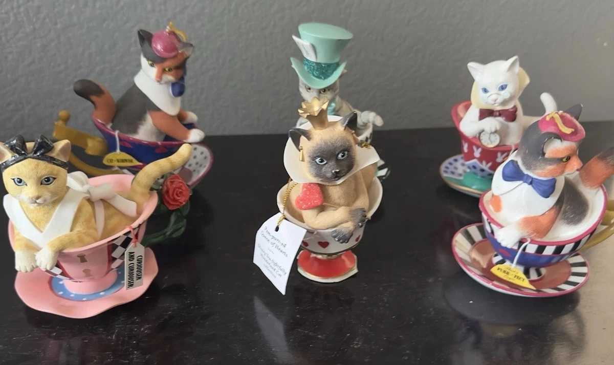 The Hamilton Collection Collectible Cat Figurines for sale | eBay