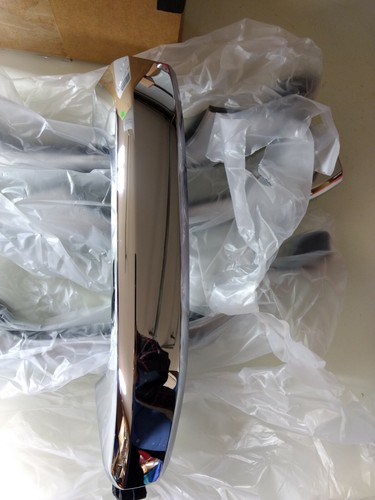 22940646 Chevrolet Tahoe GMC Yukon Cadillac Escalade ESV Chrome Door Handles GM - Picture 3 of 6