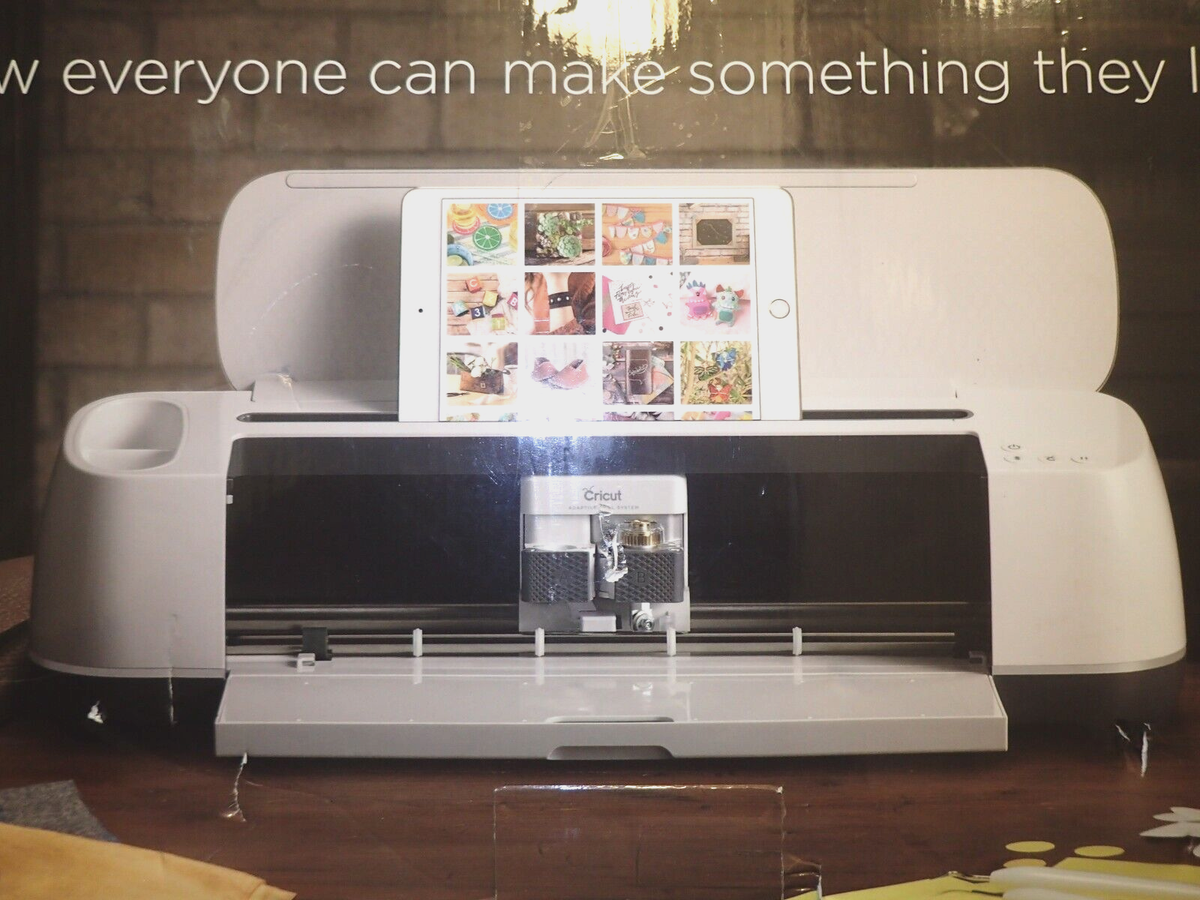 Cricut クラフト自動カッター Cricut® Portable Trimmer, 13 in (33 cm