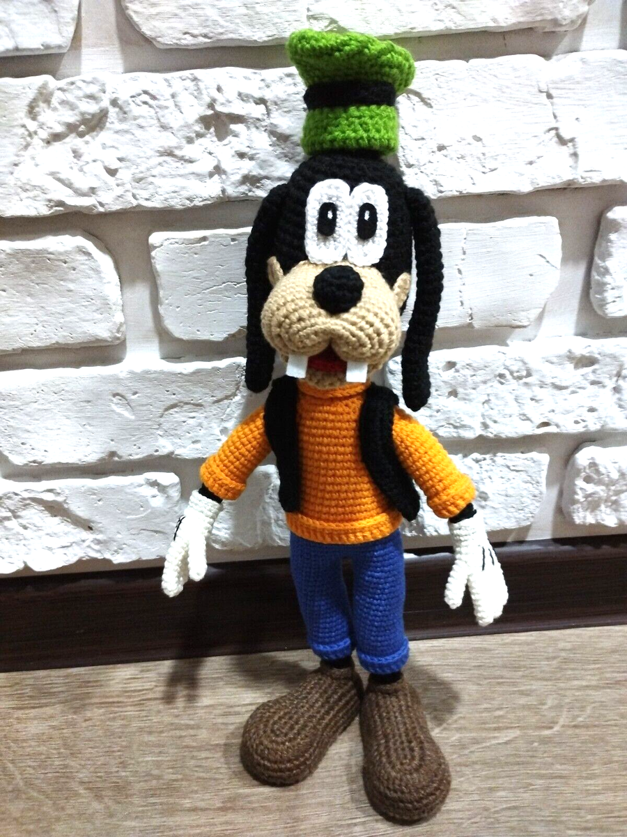 Crochet Goofy doll Amigurumi Goofy doll Goofy keyring handmade goofy doll  12 inc
