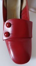 VTG 1960's "Socialities" Red Leather Pilgrim Style Pumps 6-B/AA