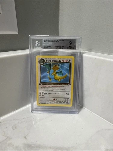 2000 Pokemon Team Rocket 1st Edition #022 Dark Dragonite Rare BGS 9