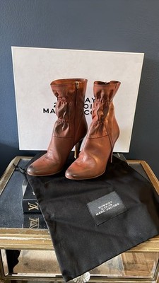 New in box Marc Jacobs Runway 2019 Scrunch leather Distressed Boots in Rust  