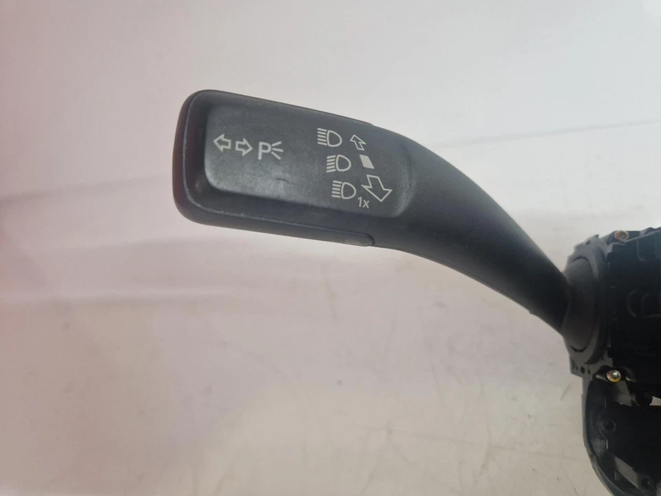 AUDI Q5 MK1 2009 INDICADOR LIMPIAPARABRISAS COLUMNA DIRECCIÓN TALLOS 8K0953502BJ4PK Foto 3 de 4