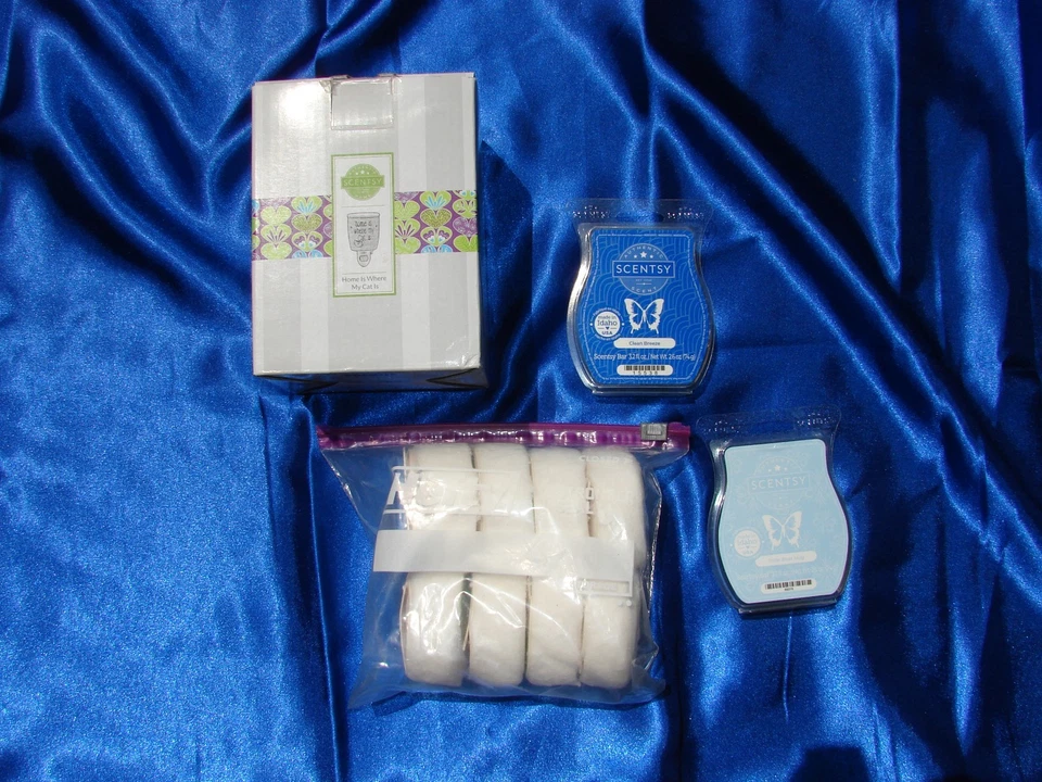 NIB SCENTSY Wall Plug In Mini Wax Warmer Night Light Lot Bundle Home my CAT Is - Image 2 of 4