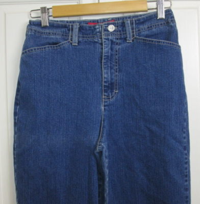 Gloria Vanderbilt Capri Jeans Womens Size 8 27x20.5 Distressed