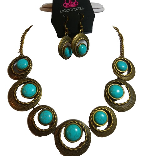 Paparazzi Viper Pit Blue Necklace Paparazzi Jewelry Viper Pit Blue