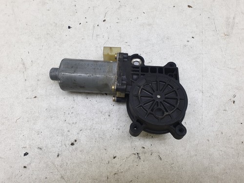 Fensterhebemotor Motor Fensterheber vorne rechts 0130821717 BMW E46