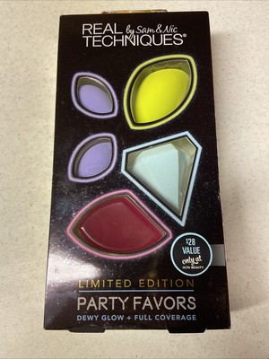 Real Techniques by Sam &Nic Limited Edition Party Favors Dewy Glow Full Coverage