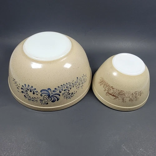 Vintage Pyrex Forest Fancies 401 750ml Nesting Bowl Homestead 403 2.5L set of 2
