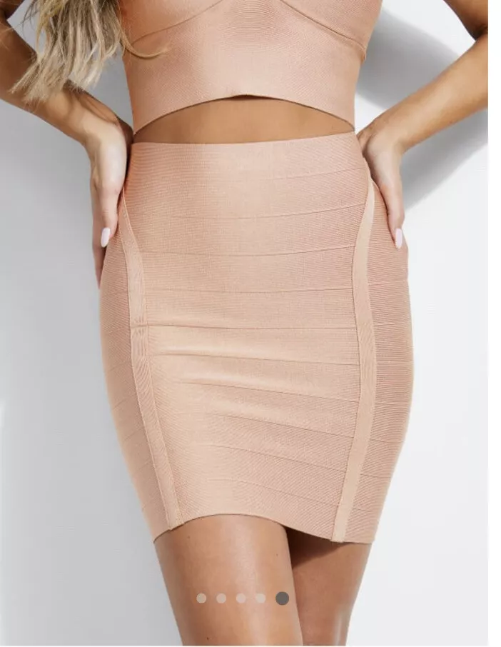 Guess Women s Bandage Ottoman Stitch Mirage Skirt Back Zipper Fitted Rugby Tan M