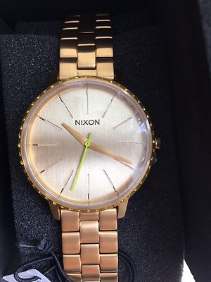 BNWT NIXON A099-1900-00 KENSINGTON ALL GOLD NEON YELLOW  display picture 2