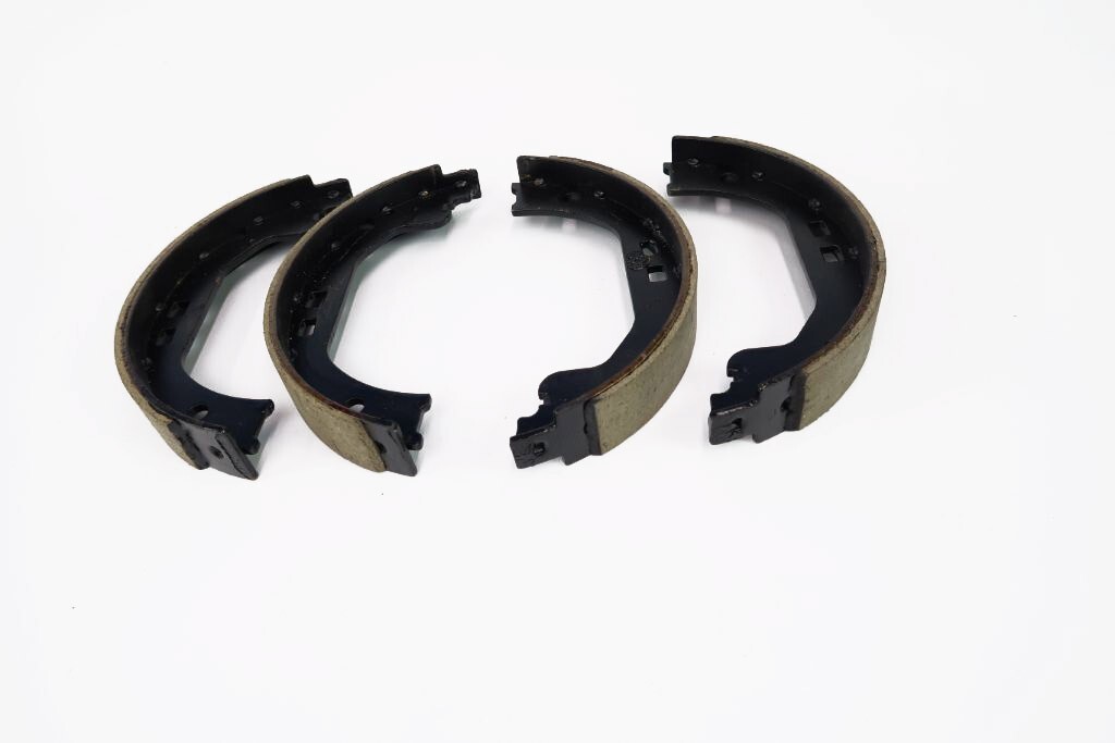 Maserati Ghibli Quattroporte emergency parking hand brake shoes & hardware