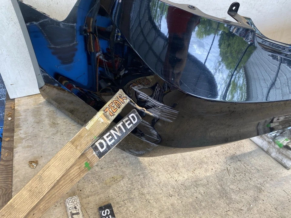 ОРИГИНАЛЬНАЯ КРЫШКА ЗАДНЕГО БАМПЕРА 2015-2017 HYUNDAI AZERA 86611-3V500 - Изображение 2 из 4