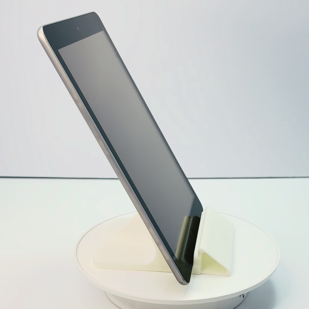 Apple iPad 5th Gen 9.7