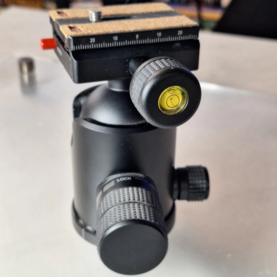 Giottos MH1300 Ball Head for Tripod Quick Release Clamp Video Smooth - Image 2 of 4