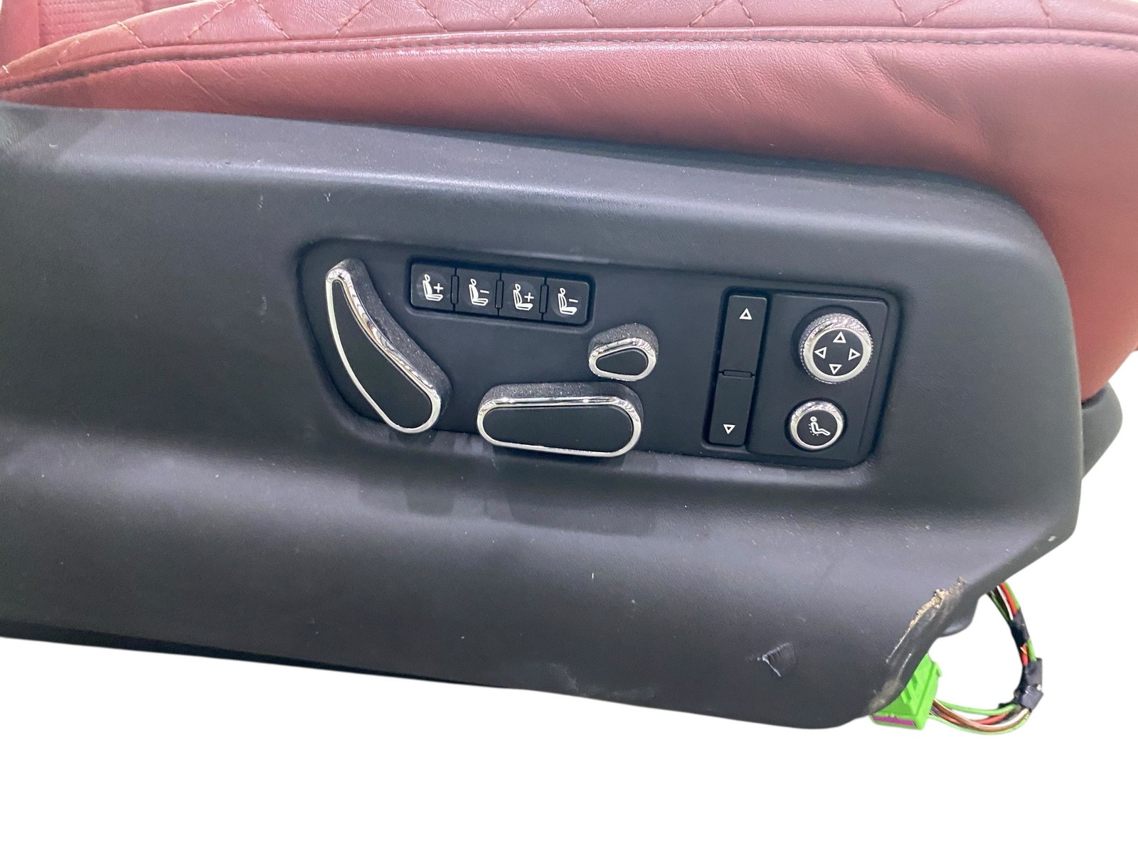 2015-2020 BENTLEY BENTAYGA Front Right Seat Assembly | FireGlow (Fir) *details*