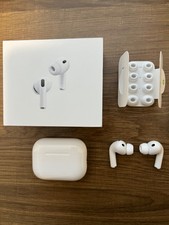 AirPods 3 (3rd Generation) / Apple / Wireless In-Ear Headset - White