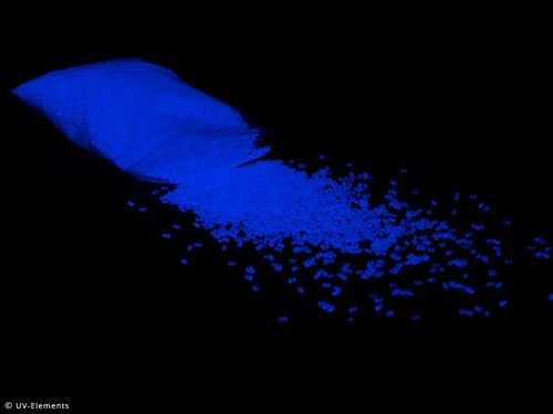 Leuchtgranulat 1.000g (17,50€/kg) Granulat Streu Plexiglas uv-aktiv Deko - Bild 4 von 7