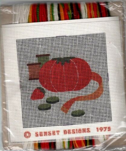 VGT NOS SUNSET DESIGNS NEEDLE POINTERS TOMATO PINCUSHION KIT # 5396 - Picture 2 of 2