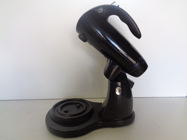 Sunbeam Mixmaster Md. 2591 Stand Mixer 123262 - No bowl or Sunbeam Mixmaster Md. 2591 Stand Mixer 123262 - No bowl or