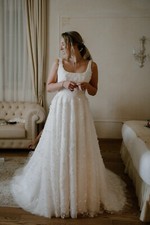 Suzanne Neville Gigi Over skirt 